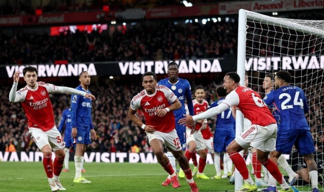 开云网站-铁卫助攻独享队史第1，阿森纳2-1切尔西，破曼联纪录力压蓝月军团